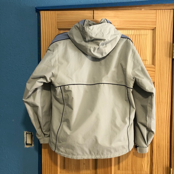 Women’s Snowboard Jacket - Picture 3 of 5